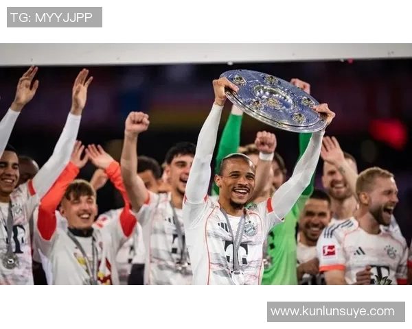 曼联宣布签下顶级巴西前锋，豪言夺得英超冠军