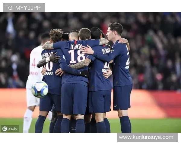 内马尔带伤复出，巴黎胜里尔稳居法甲榜首，法甲波尔多领衔下半程保级大战