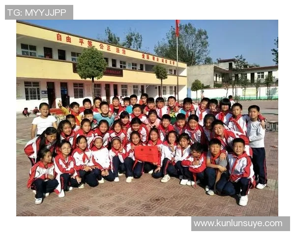 娄庄中学足球比赛精彩视频直播全程回顾与精彩瞬间分享