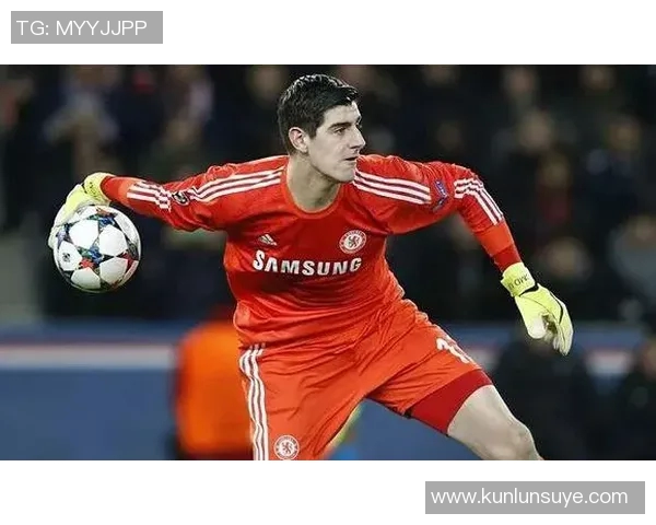 库尔图瓦的传奇之路从青涩少年到世界顶级门将的成长故事